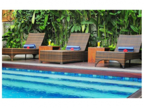 Отель Arana Suite  Kuta